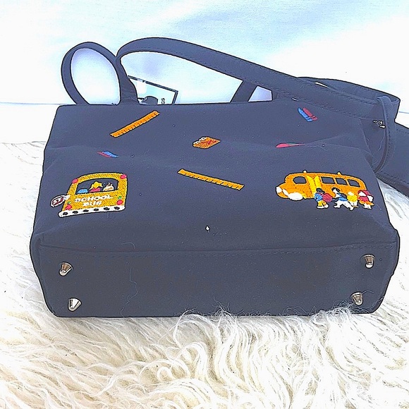 School bus picture hand bags - Picture 3 of 3